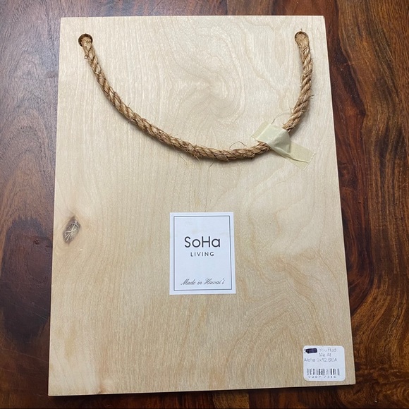 SoHa Living ‘You had me at Aloha’ Wooden Sign - Picture 4 of 5